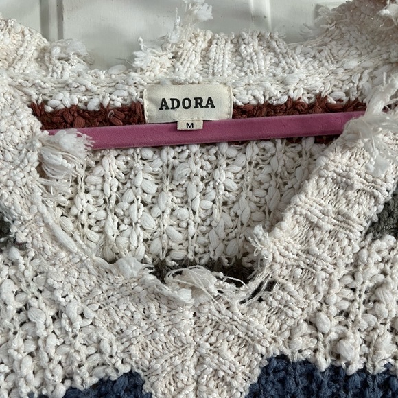 Adora sweater - Picture 4 of 7